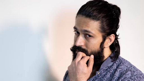 rocking star yash wife radhika angry for mistaking his name video goes viral