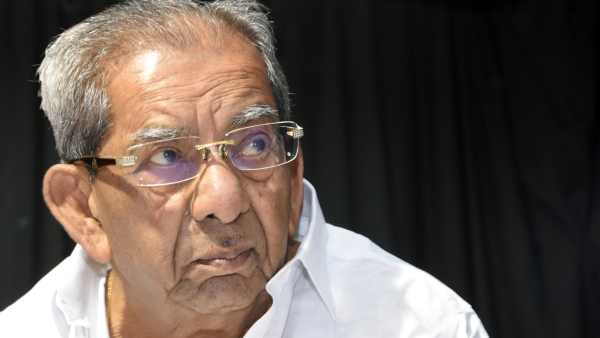 Lingayat community unites against MLA Basanagouda Patil Yatnal Shamanur Shivashankarappa warns