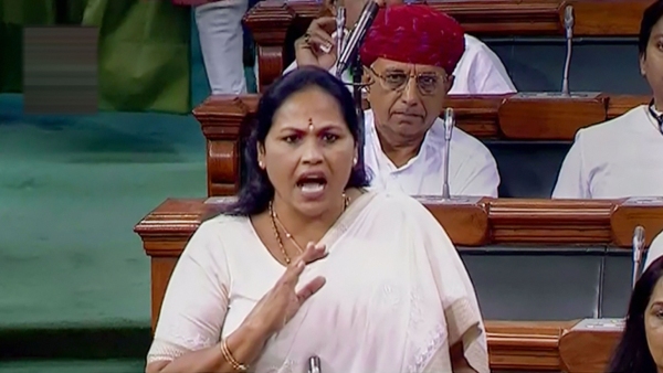 Whom did Shobha Karandlaje tell to shut up and sit at home