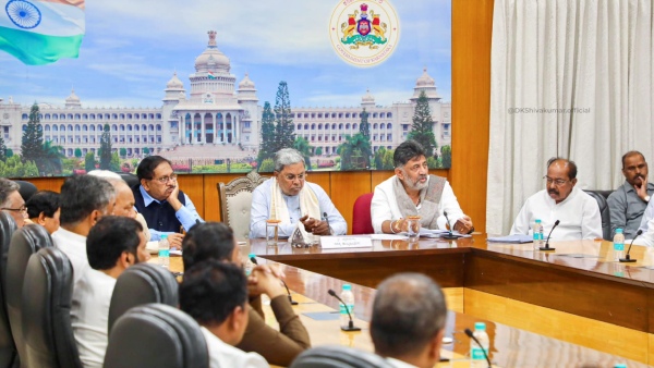 DK Shivakumar Meets AICC President Mallikarjun Kharge In Bengaluru