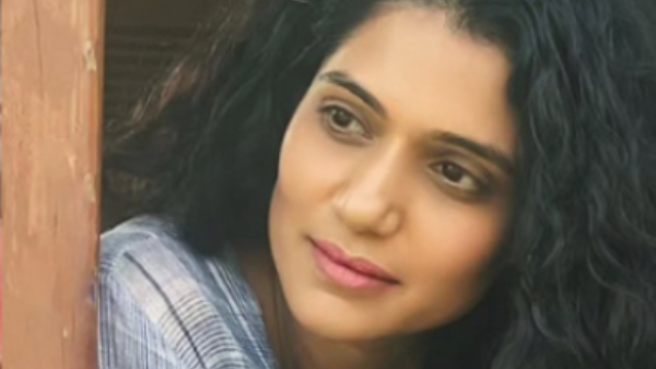 Marathi And Hindi Actress Urmila Kothare Car Accident