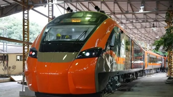 India s first Vande Bharat sleeper train Service Further delayed Know reason