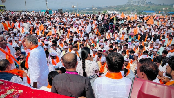 BJP Leader Basanagouda Patil Yatnal Alleges State Rewarded Police For Lathi Charge On Panchamasali Protesters