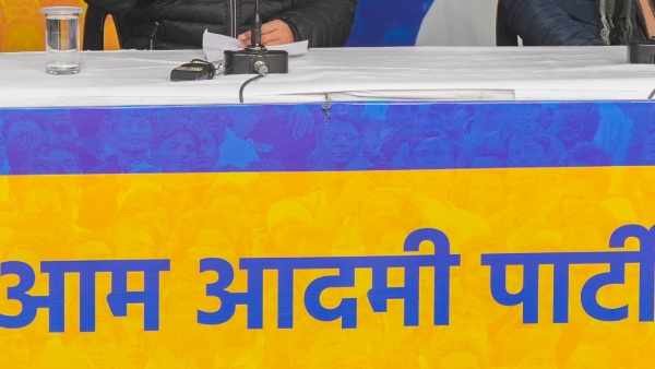 Delhi Assembly Elections 2025 AAP Concern On Rising Number Of Close Contests