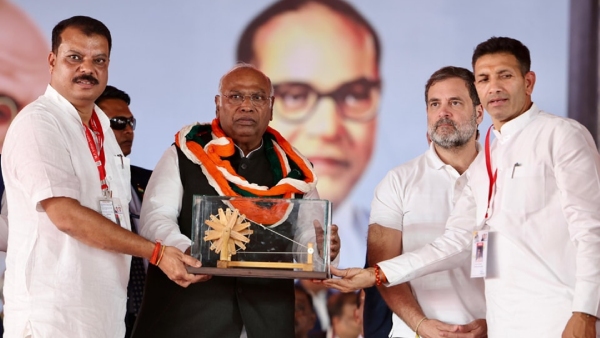 Delhi Election 2025 AICC President Mallikarjun Kharge Controversial Statement Before Delhi Elections