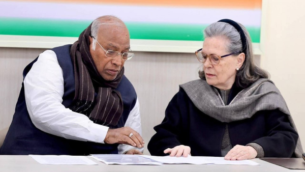 BJP Leader s Holy Dip Sparks Controversy Vijayendra Responds To Mallikarjun Kharge