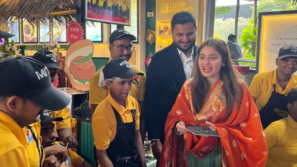 Jeet Adani Diva Shah Visit Mitti Cafe Mumbai Heartwarming Gesture Ahead Of Wedding