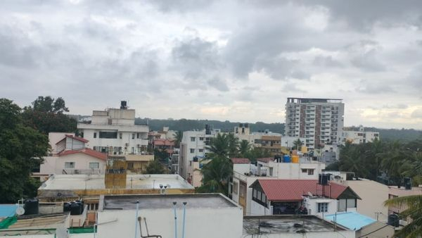 How does e-Khata work and where can correct any errors