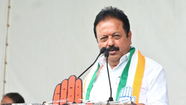 HD Kumaraswamy Rejects Sumalatha Ambareesh Car Congress Minister Chaluvarayaswamy Alleges HD Kumaraswamy Rejects Sumalatha Ambareesh Car Congress Minister Chaluvarayaswamy Alleges