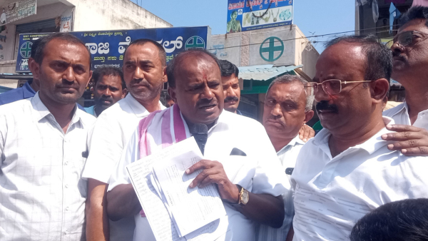 Central Minister HD Kumaraswamy Sarcasm Against Congress Government