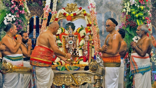 Kannada Flag Color Sticker Banned Controversy in Tirupati Kannadigas oppose
