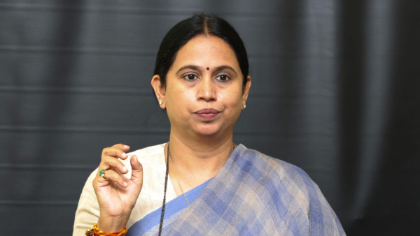 Minister Lakshmi Hebbalkar car accident in belagavi