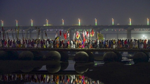 Maha Kumbh Mela 2025 A Rs 7 000 Crore Super City for 40 Crore Pilgrims