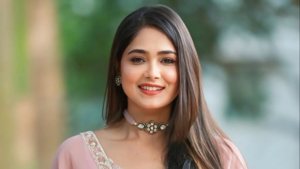 Actress Mokshitha Pai Family Visit Bigg Boss Kannada Season 11 House