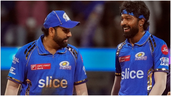 mumbai indians special meeting warning players hardik pandya