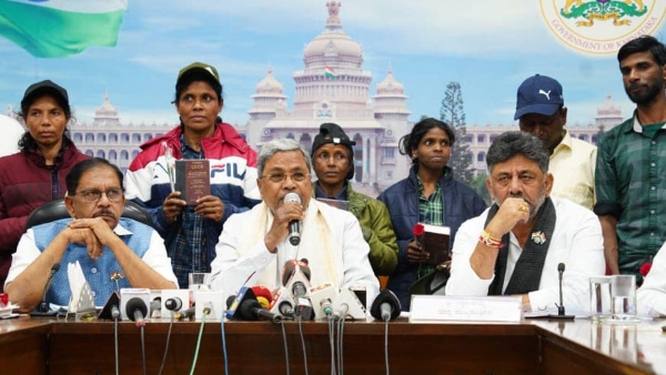 Judicial Custody For Six Naxals Who Surrender Before Karnataka CM Judicial Custody For Six Naxals Who Surrender Before Karnataka CM