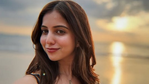 Niveditha Gowda Shared Transparent Dress Video In Her social Media