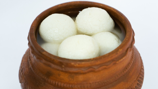 West Bengal and Odisha States Clash Over Rasgulla West Bengal and Odisha States Clash Over Rasgulla
