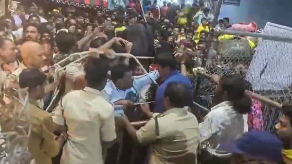 tirupati stampede political fraternity condoles loss of lives in tirupati stampede incident tirupati stampede political fraternity condoles loss of lives in tirupati stampede incident