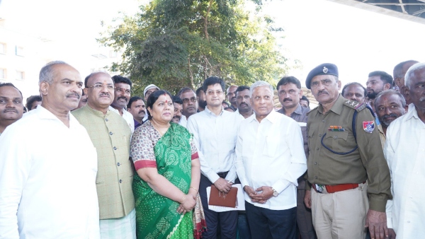 V Somanna Gives Big Good News to Bengaluru Train Passengers