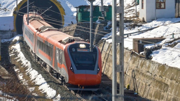 Vande Bharat Express Trial Run Between Katra And Kashmir Completed Successfully
