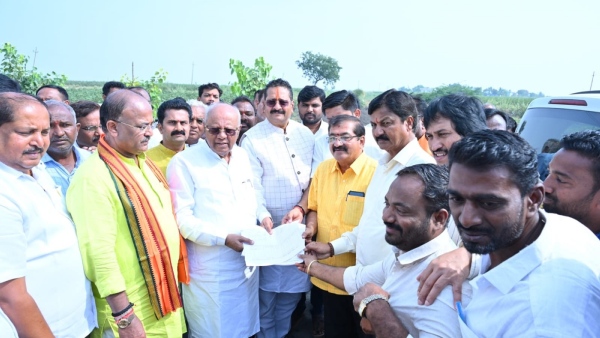 Basanagouda Patil Yatnal Team Heads To Delhi For BJP State President Talks