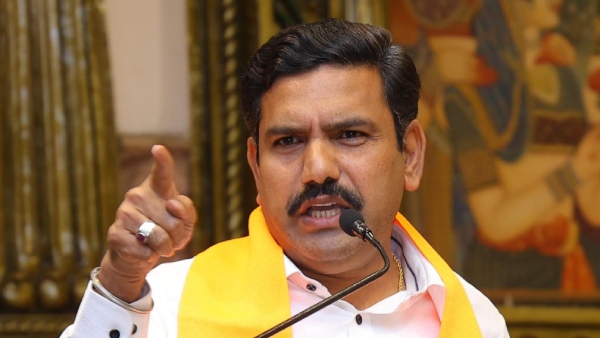 Basangouda Patil Yatnal Makes Direct Allegations Against BY Vijayendra In Delhi