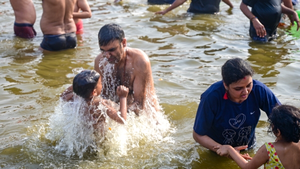 Devotees Flock To Maha Kumbh Mela In Prayagraj For Basant Panchami Holy Dip