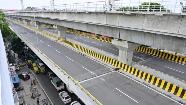 Ragigudda Double Decker Fly Over Closed Due To Namma Metro Work
