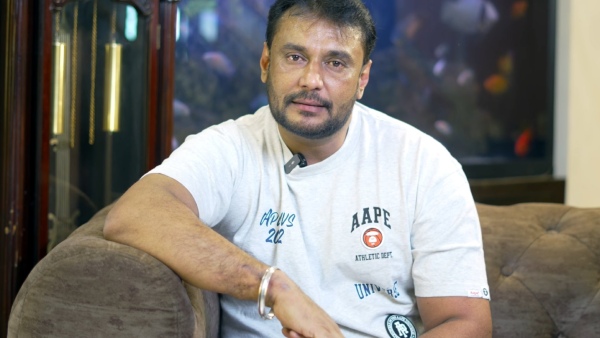 Kannada actor Darshan Thoogudeepa s T-shirt has gone viral on social media creating a buzz among fans