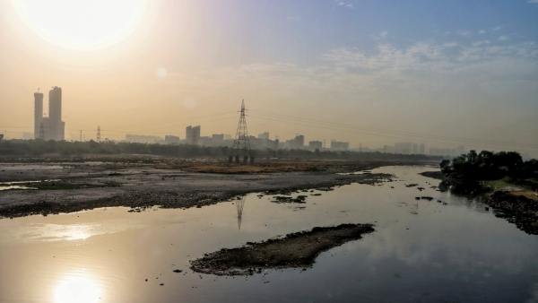 IMD Issued Yellow Alert on Coastal Districts of Karnataka in Next 2 Days Temperature Prediction