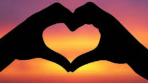 Bengaluru pagal lover sets girl car on fire Bengaluru pagal lover sets girl car on fire