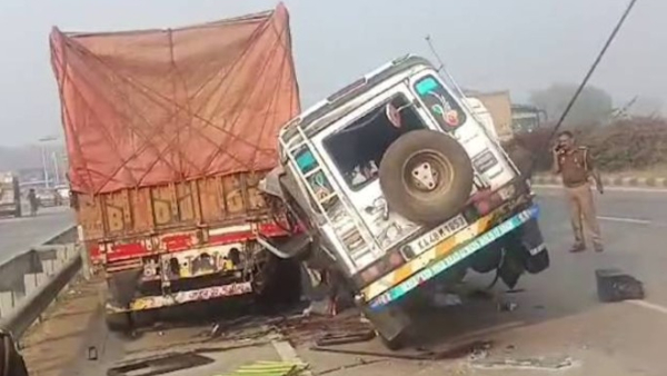 Five People From Karnataka Who Were Going To Maha Kumbh Mela Died In Accident