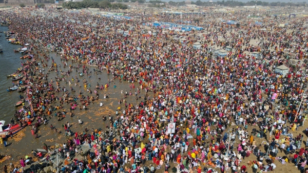 3000 Crore Businessman Goes Viral As Businessman Baba At Maha Kumbh Mela