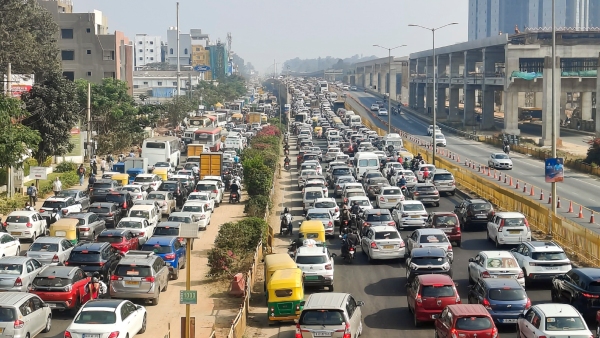 Namma Metro Fare Hike Triggers Increased Private Vehicle Use And Traffic In Bengaluru