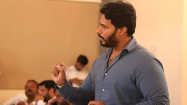 JDS Leader Nikhil Kumaraswamy Sarcasm Against Congress Guarantee Scheme