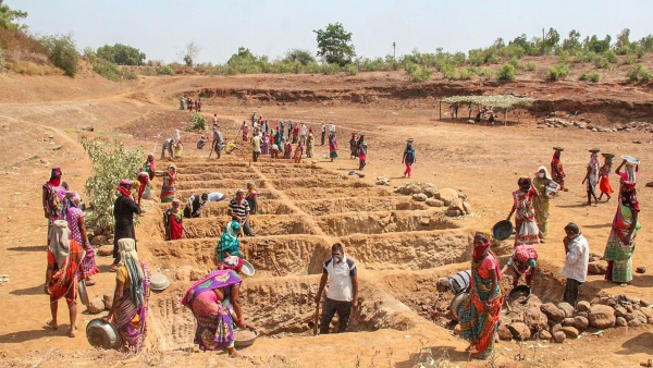 More Women Enrolled In NREGA Scheme Shivamogga