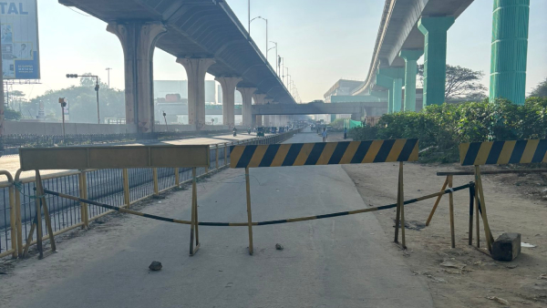 BBMP Begins Whitetopping Work Traffic Restricted On Peenya 100 Feet Road In Bengaluru