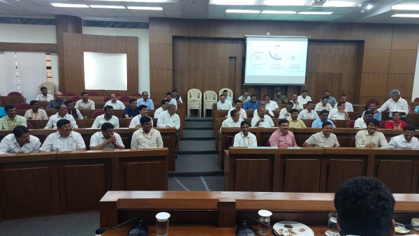 Shalini Rajneesh Held A Meeting With State President Of Government Employees Association