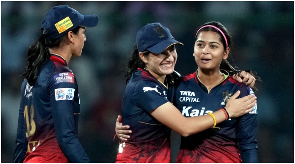 shreyanka patil ruled out of wpl 2025 sneh rana replacement rcb