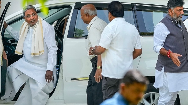 CM Siddaramaiah To Visit Vidhana Soudha After Two Weeks