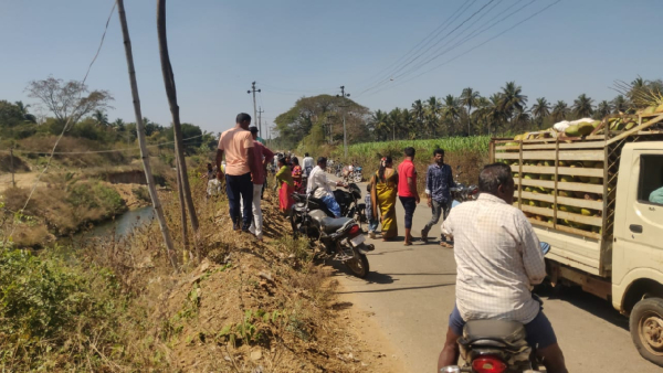 Tragic Incident in Mandya Car Falls into VC Canal One Dead Two Missing