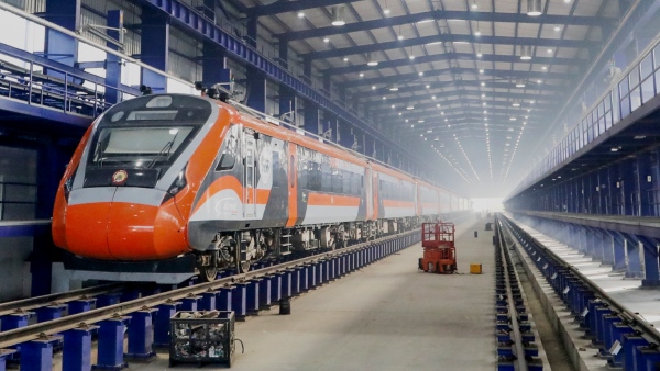 Vande Bharat Train To Run In Mumbai Ahmedabad Bullet Train Corridor