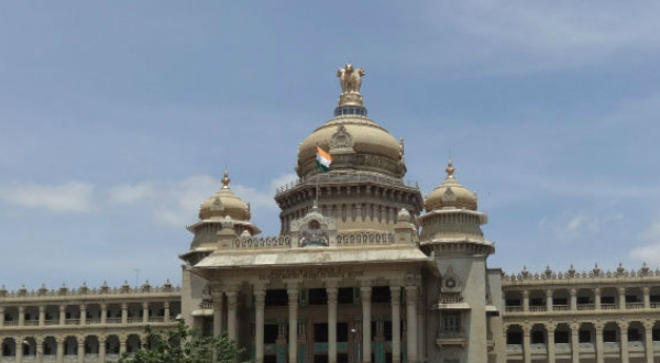 Govt orders implementation of social security system for contract and outsourced employees