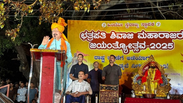 BJP MLA Basanagouda Patil Yatnal Says If I Become CM Will Buy 1000 Bulldozers