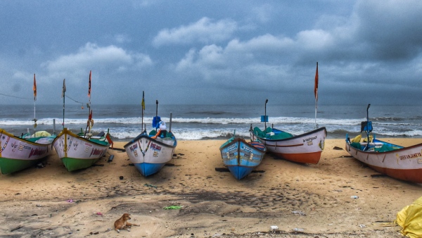 Heavy Rain Alert Cyclone Impact Heavy Rain in Karnataka including Bengaluru till March 15th