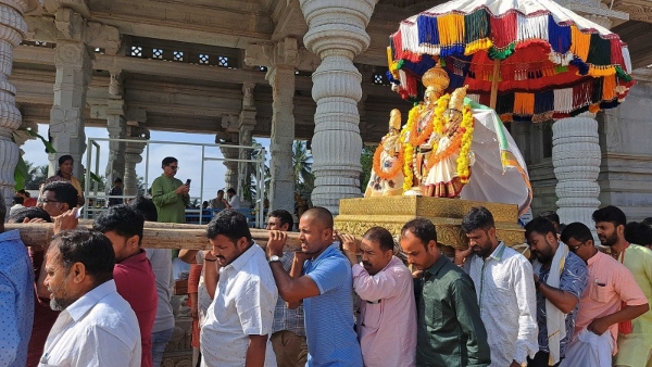 Kallahalli Bhu Varahanatha Temple Celebrates Revathi Star with Special Prayers