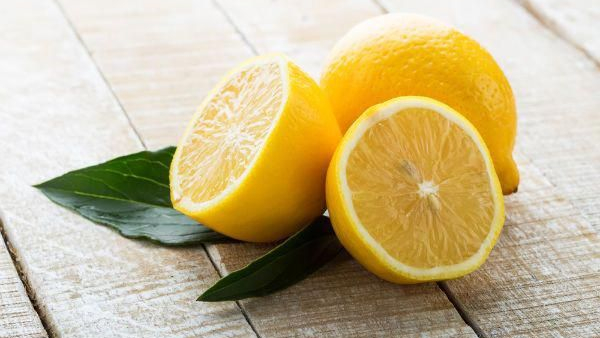 Why Drinking Lemon Juice in Summer Boosts Your Health Why Drinking Lemon Juice in Summer Boosts Your Health
