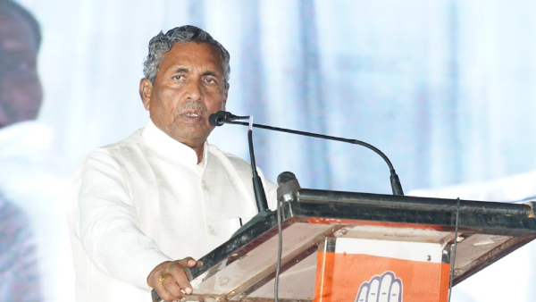 Congress Minister KH Muniyappa Rushes To Court After Arrest Warrant Warning
