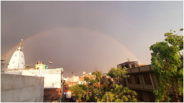 Heavy rain at delhi noida and other parts of north india